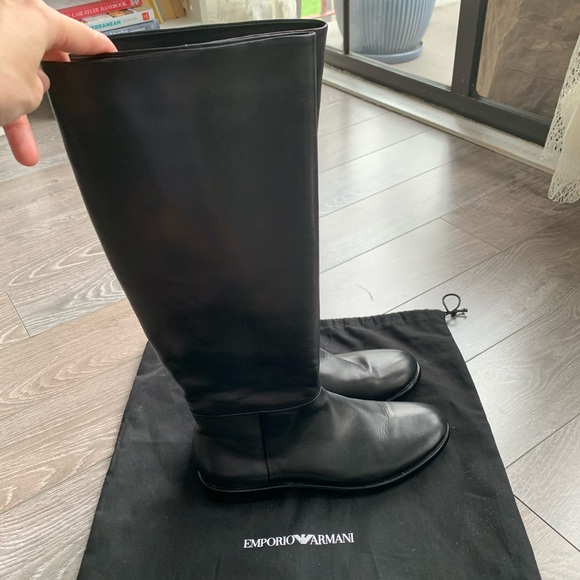 EMPORIO ARMANI BLACK LEATHER HIGH BOOT 36 - Picture 1 of 8